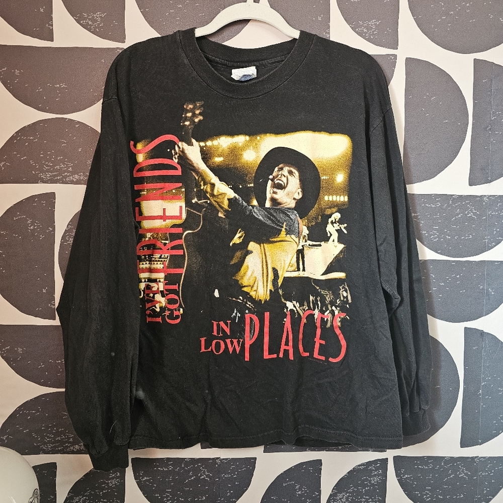 Hanes Beefy-T Vintage Garth Brooks Friends in Low Places 90s Graphic T-Shirt LRG